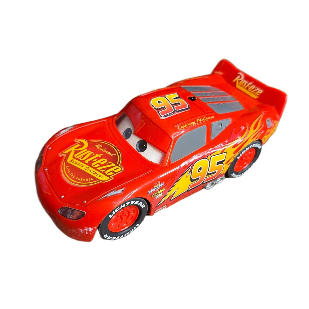Disney Pixar Cars Lightning McQueen 95 Rust-eze Red Race Car Thinkway Toys 8in